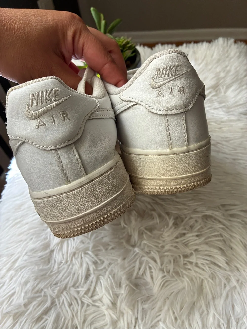 Nike Air Force 1 Low Sneakers 🤍